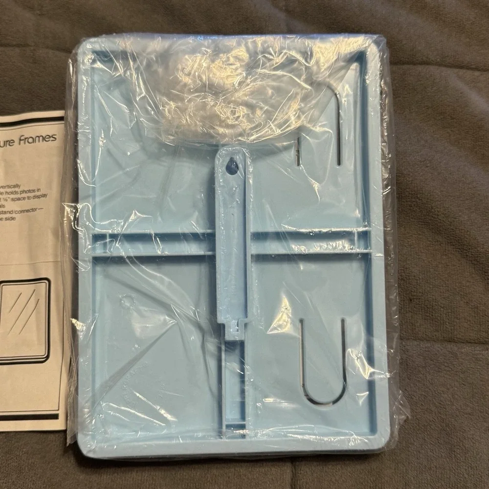 Vintage Tupperware Tuppercraft Picture Frame NOS Sealed Blue 5x7 3.5x4.5